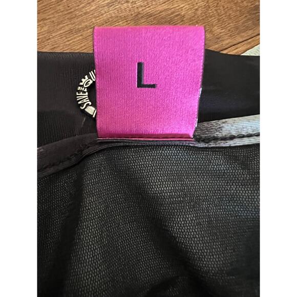 Save the Queen Italy Art Print Lace Sleeve Dress Red Black Long Sleeve Y2K L - Picture 7 of 8